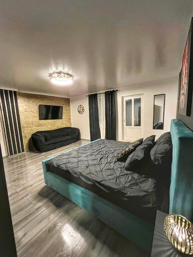 Luxor - Jacuzzi&Cozy Apartments Сібіу Екстер'єр фото