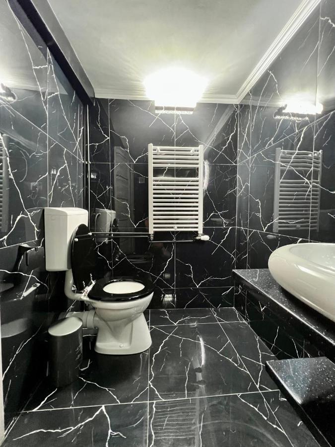 Luxor - Jacuzzi&Cozy Apartments Сібіу Екстер'єр фото