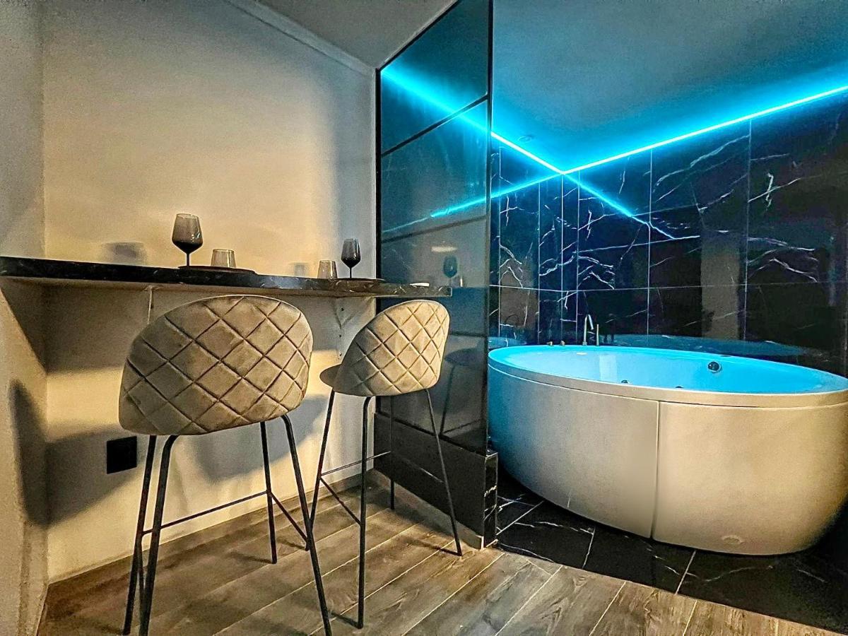 Luxor - Jacuzzi&Cozy Apartments Сібіу Екстер'єр фото