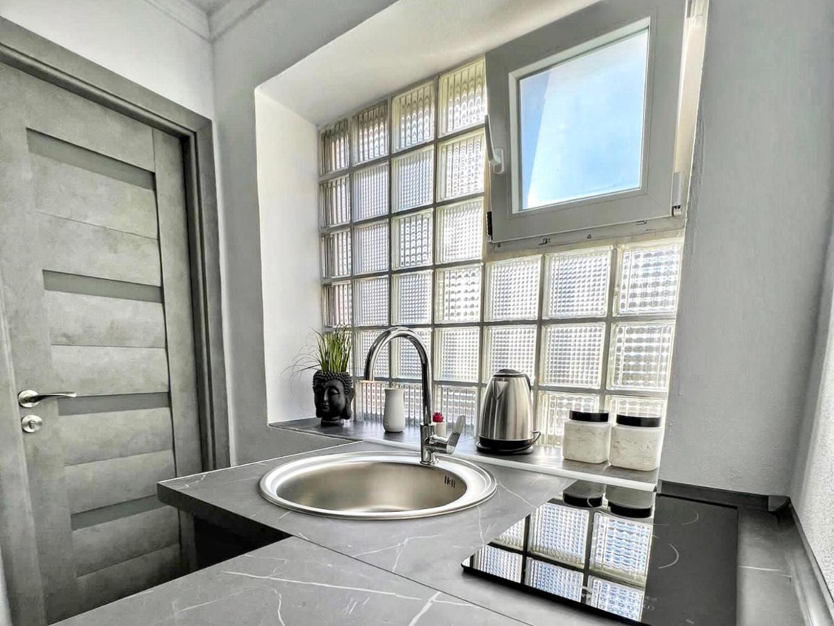 Luxor - Jacuzzi&Cozy Apartments Сібіу Екстер'єр фото