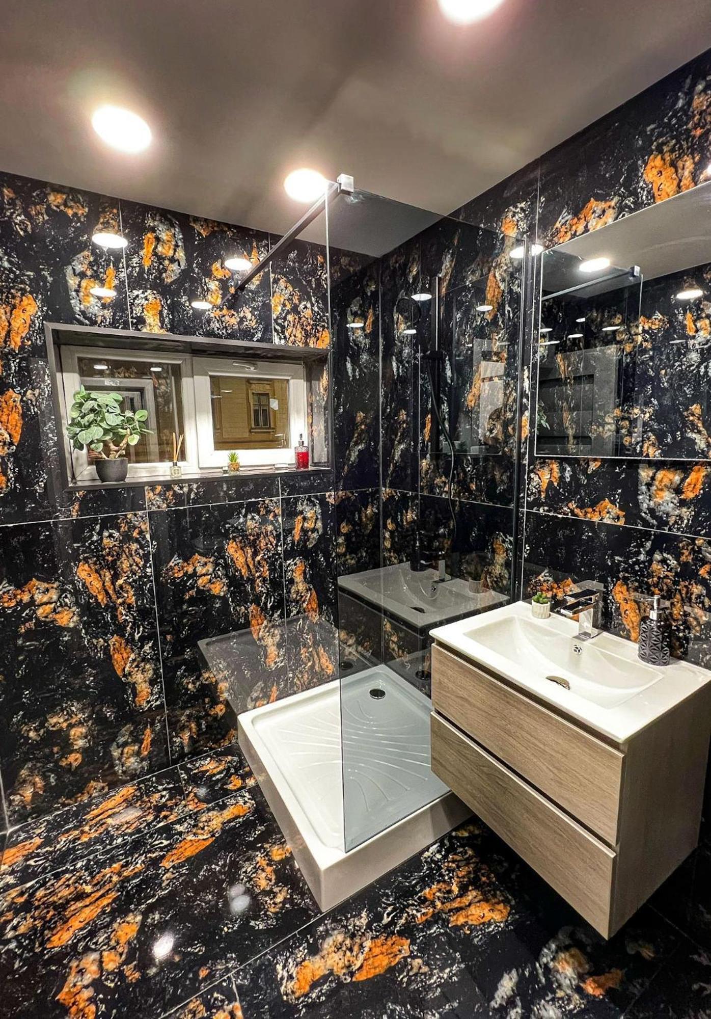 Luxor - Jacuzzi&Cozy Apartments Сібіу Екстер'єр фото